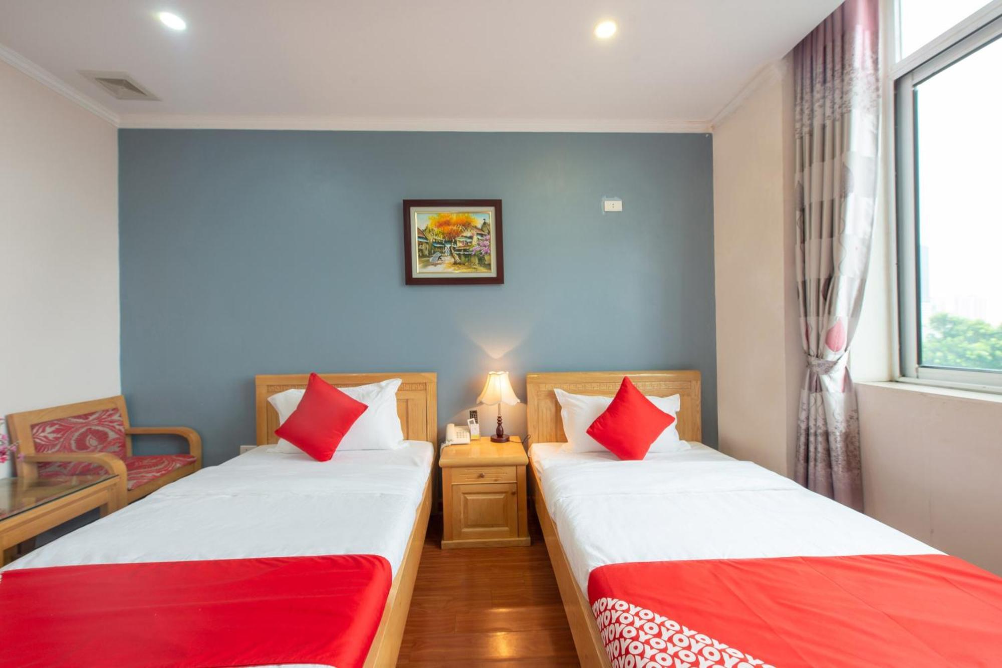 Capital O 417 Truong Son Hotel Hanoi Dış mekan fotoğraf