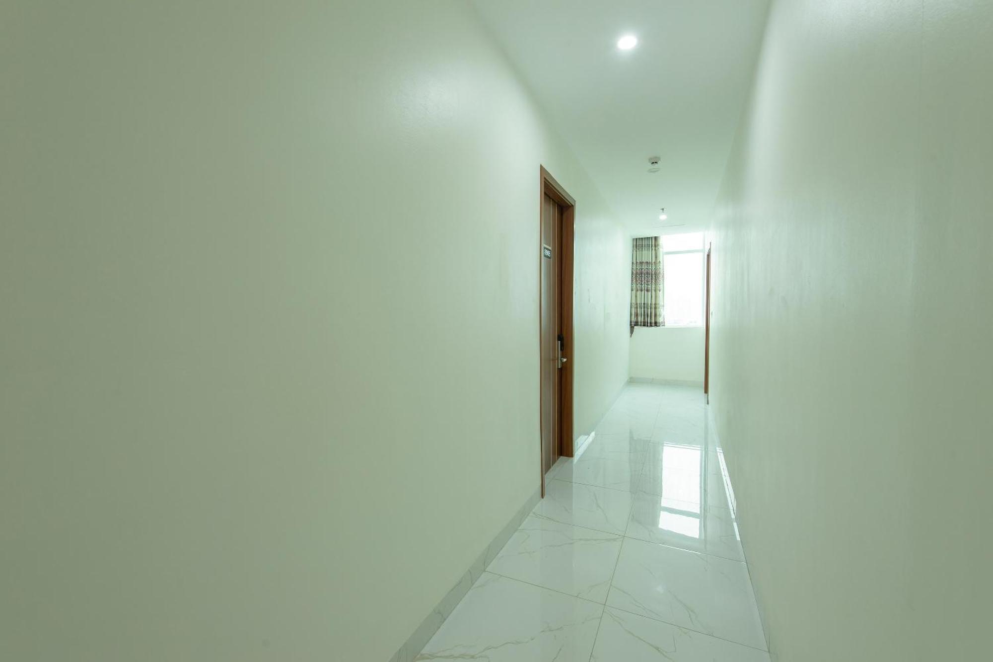 Capital O 417 Truong Son Hotel Hanoi Dış mekan fotoğraf