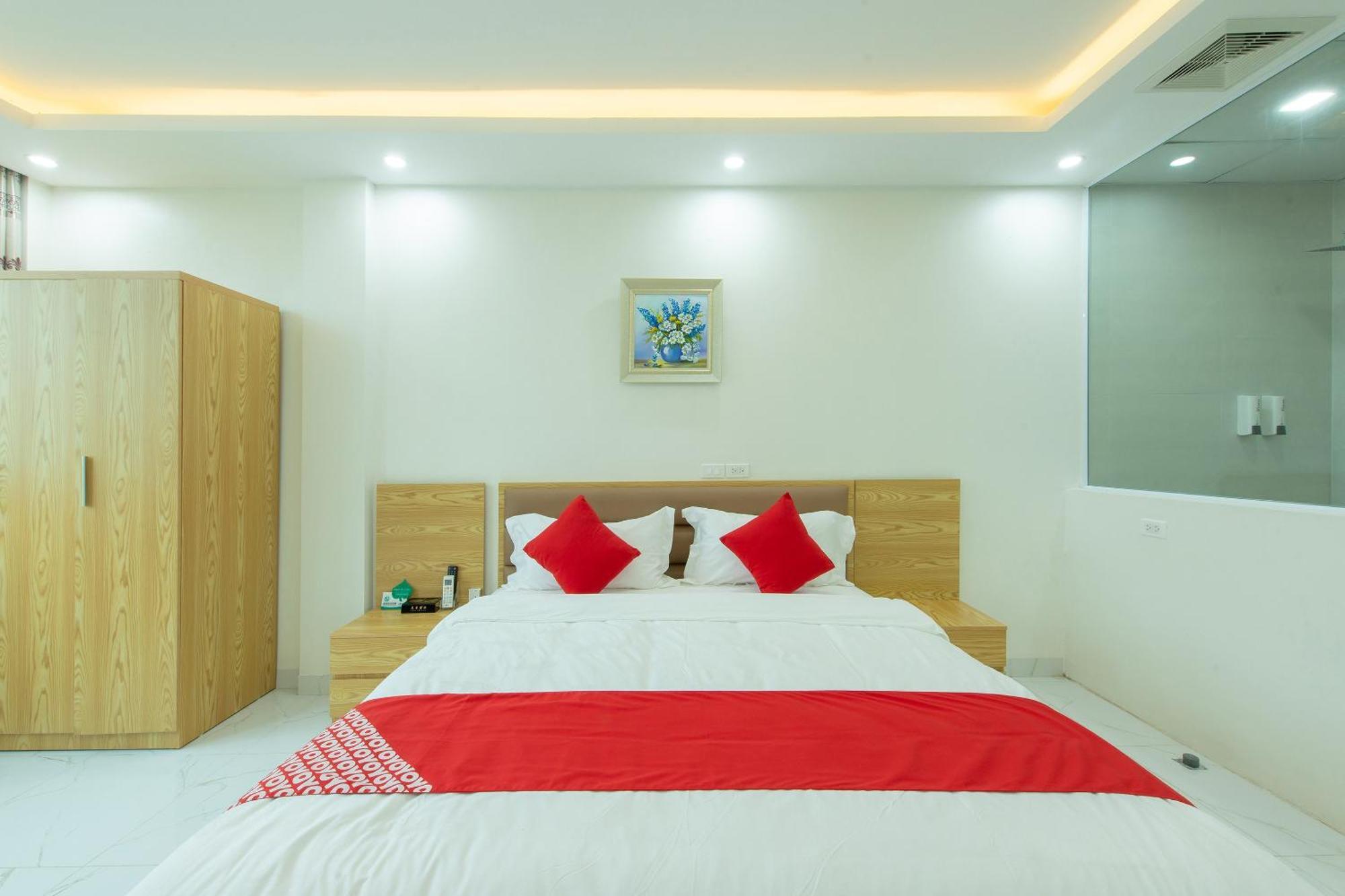 Capital O 417 Truong Son Hotel Hanoi Dış mekan fotoğraf