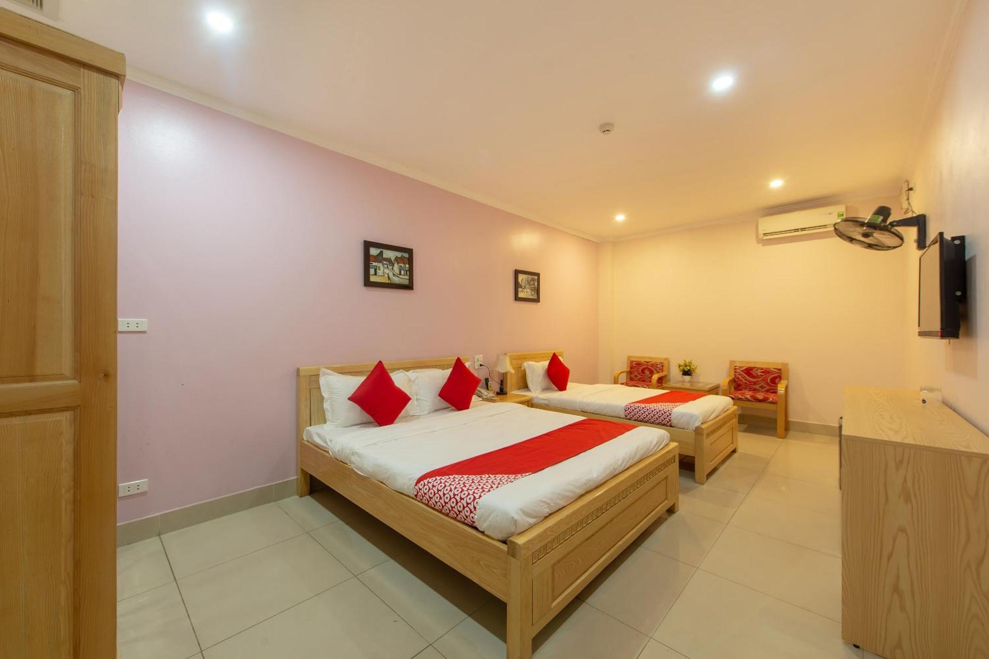 Capital O 417 Truong Son Hotel Hanoi Dış mekan fotoğraf